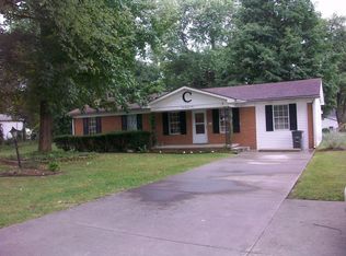 201 Lafferty Dr, Vincennes, IN