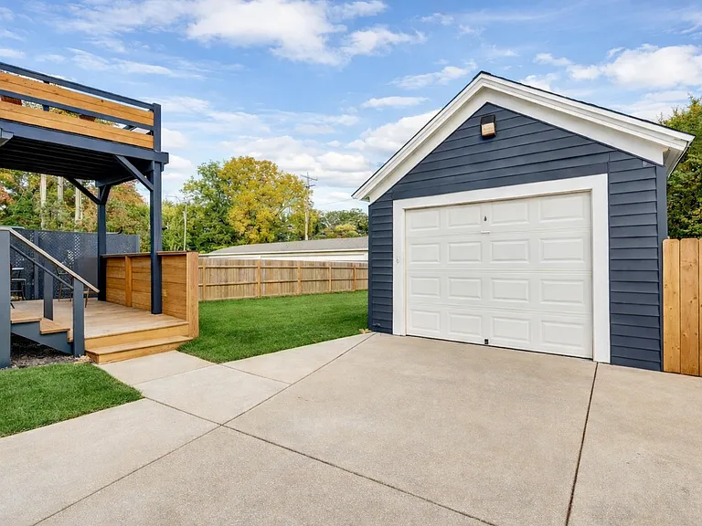 7236 W State St — Photo 32