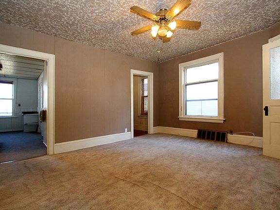 5th image of 3226 N Booth St #3228