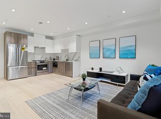 1525 P St NW #2, Washington, DC 20005
