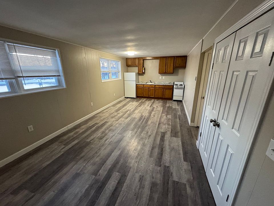 1st image of 101 Green Oaks Dr #14