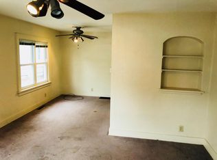 2020 SW High Ave, Topeka, KS 66604