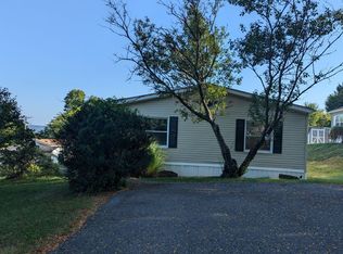 201 Independence Way, Mount Bethel, PA 18343