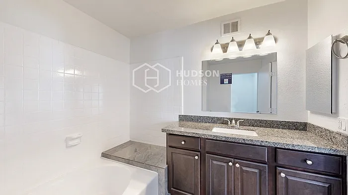 5135 W Mission Ln — Photo 16