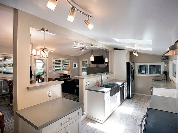 Updated Open Floor Plan, Living and Dining