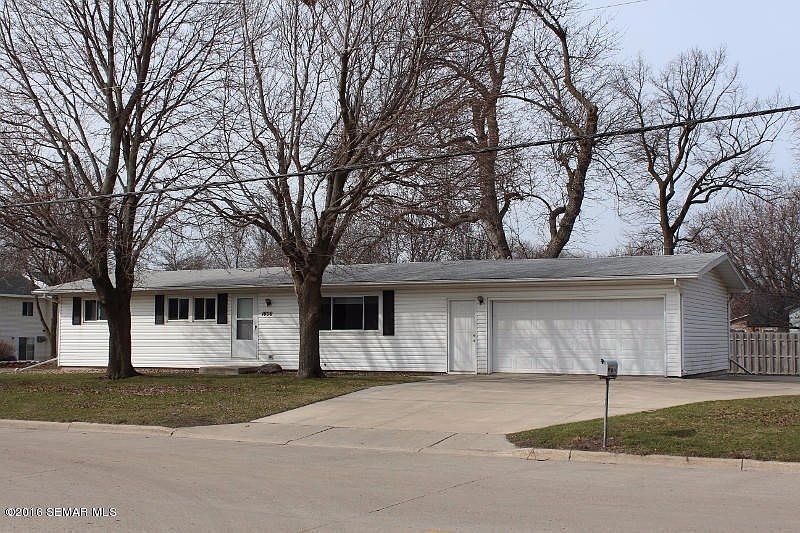 1606 ST PAUL RD