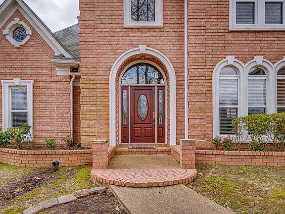 2nd image of 5115 Meadow Pointe Dr