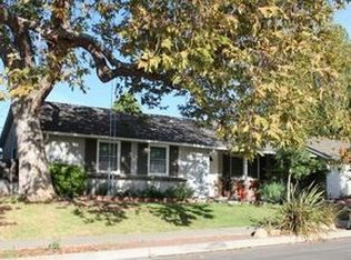 1017 Grandview Ave, Ojai, CA 93023