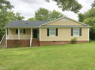 2528 Burkholder Rd, Charlotte, NC 28214