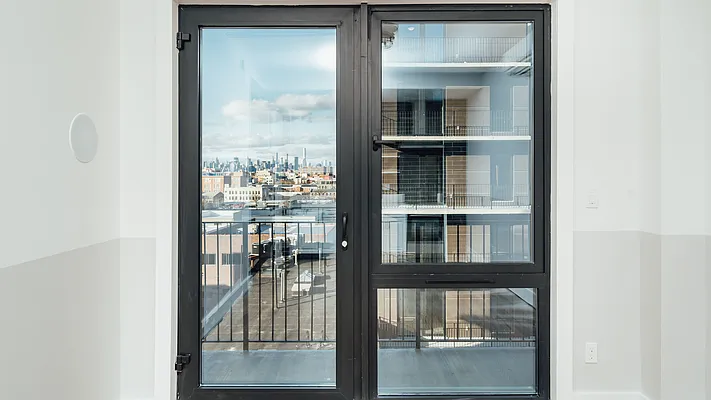 Rented by Nooklyn NYC LLC | media 11