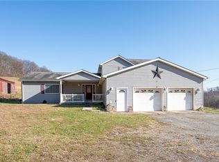 376 McChesney Rd, New Alexandria, PA 15670