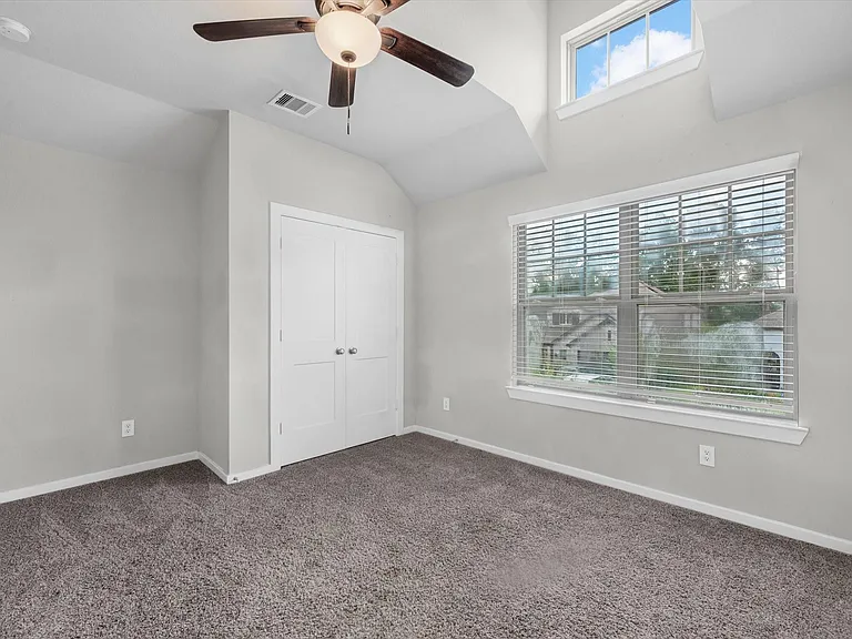 731 Lacebark Elm Trl — Photo 29