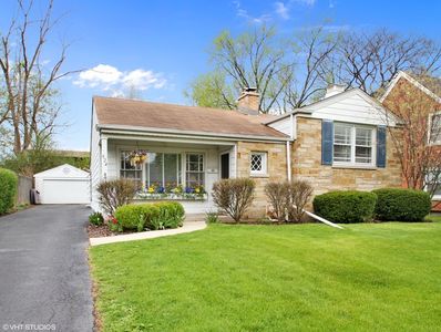 924 Rolling Pass, Glenview, IL, 60025