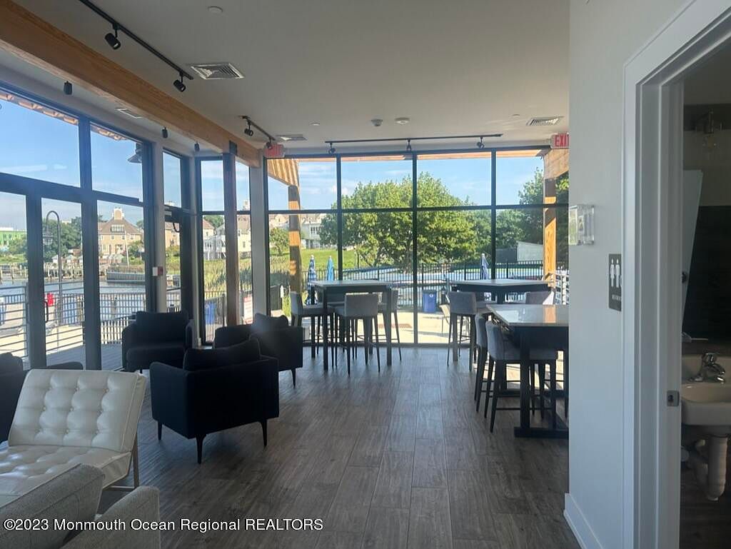 28 Riverside Ave APT 11L, Red Bank, NJ 07701 | Zillow