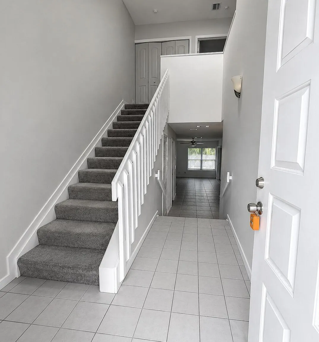 2 bed, 2.5 bath, 1324 sqft, $3,000 — Photo 3