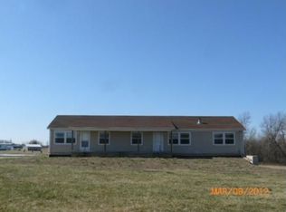 6724 Sawmill Valley Dr, Odessa, MO 64076