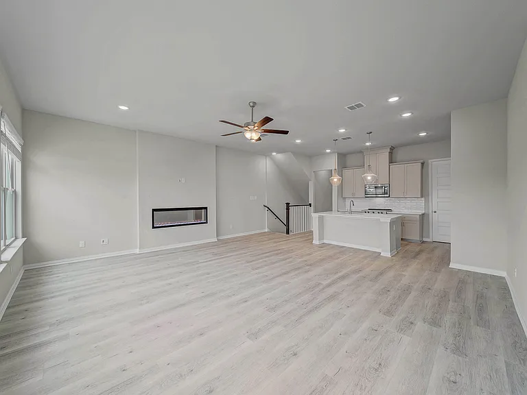 4484 N River Walk Dr — Photo 9