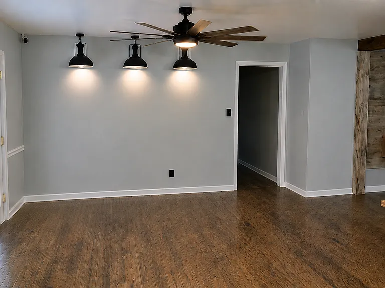 1202 Joseph Ave — Photo 7