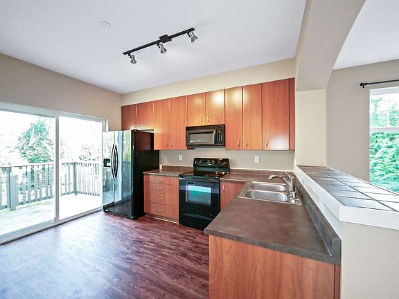 4th image of 22684 NE Alder Crest Ln #22684