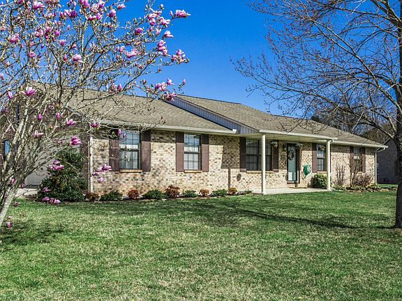 3rd image of 1001 Florenza Ln
