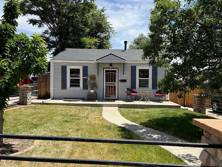 222 S Decatur St — Photo 1