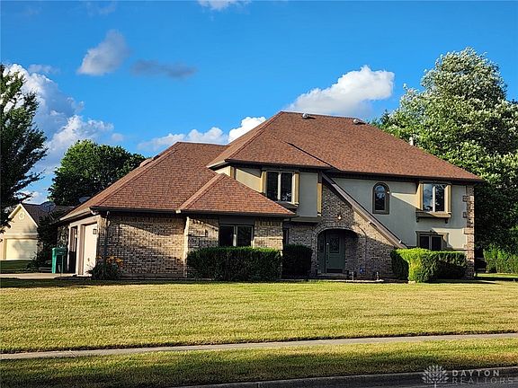 2nd image of 336 Cottonwood Pl