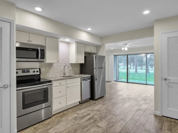 12900 Walden Rd APT 605, Montgomery, TX 77356
