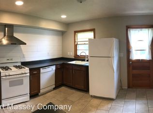 824 Palatka Rd, Louisville, KY 40214