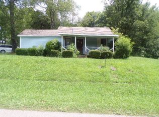 4565 Hamilton St, Atwood, TN 38220