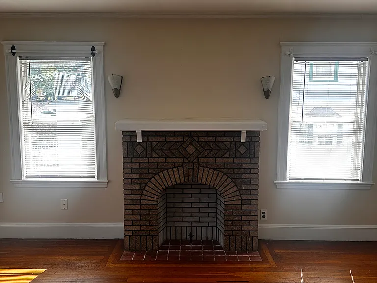 11 S Central Ave #4 — Photo 6
