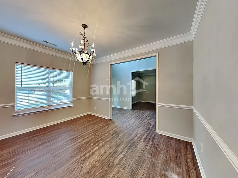 5716 Parkstone Dr — Photo 8