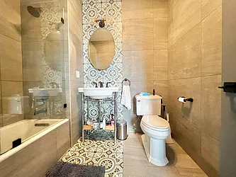 Rented by Doorway NYC, LLC