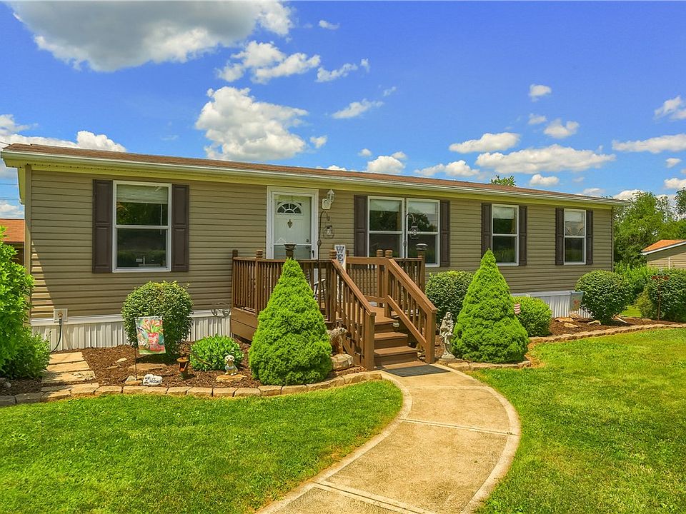 1st image of 183 Maplehurst Dr