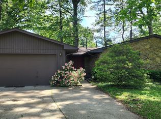 1619 Crest Ct, Indianapolis, IN 46214