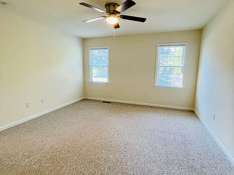 4022 Dalt Dr — Photo 10