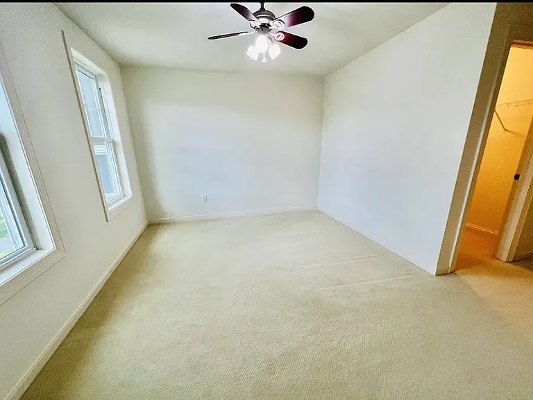 16499 Beverly Dr — Photo 30