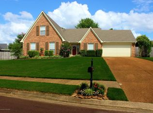 9146 Hickory Dr, Olive Branch, MS 38654
