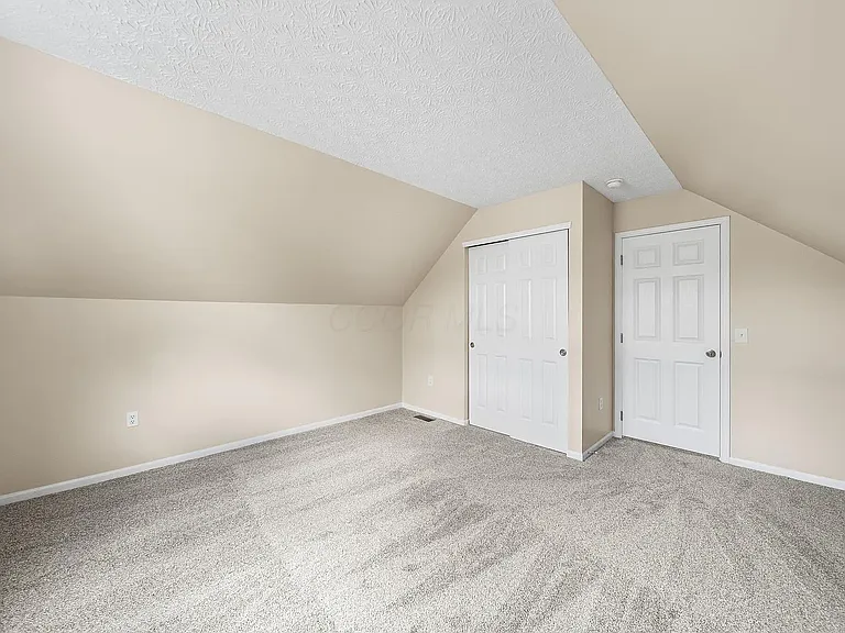 2194 Rustic Ledge Dr — Photo 35
