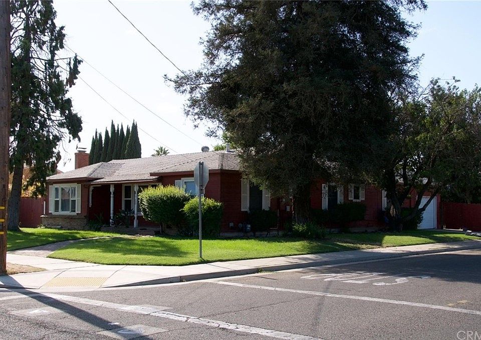 1st image of 398 Cedar Ave