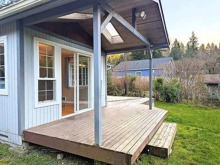 9028 184th Ave NE #A — Photo 3