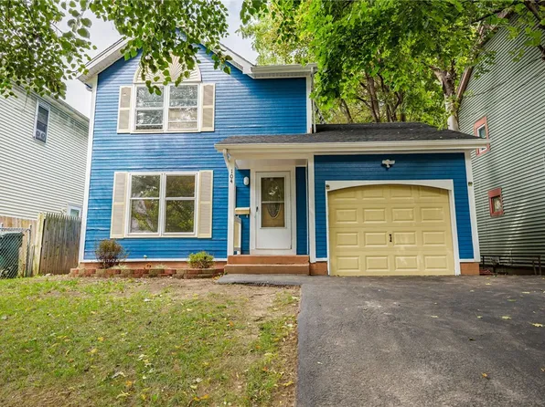104 Peck St, Rochester, NY 14609