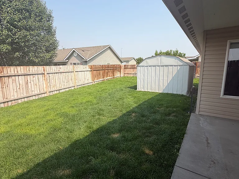 5512 Leon Ct — Photo 12