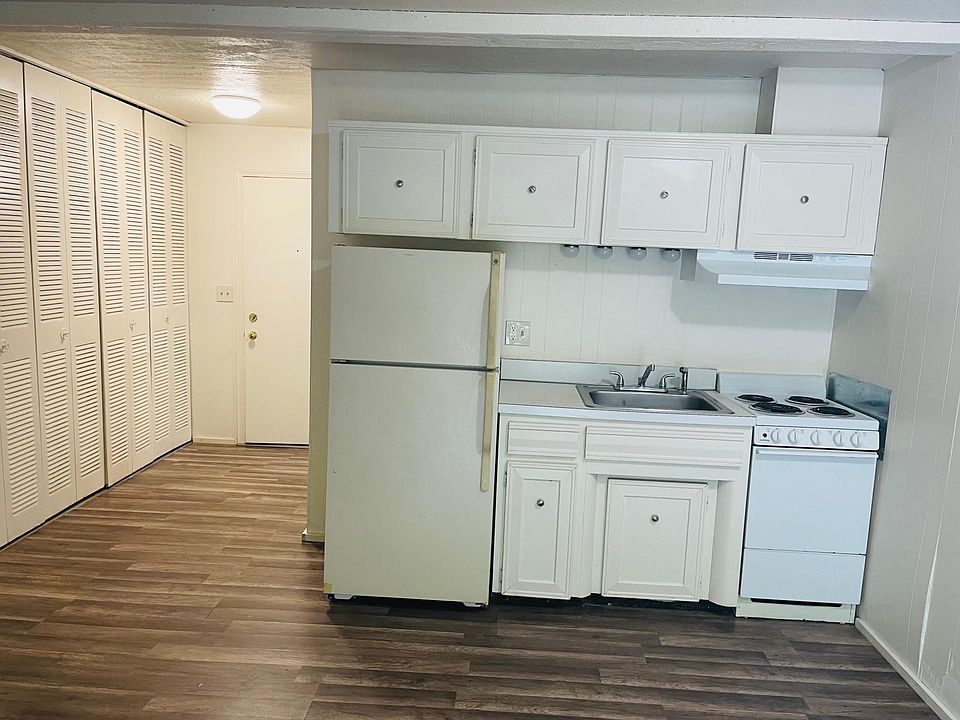 27 Maple Ave APT 2, Goffstown, NH 03045 Zillow