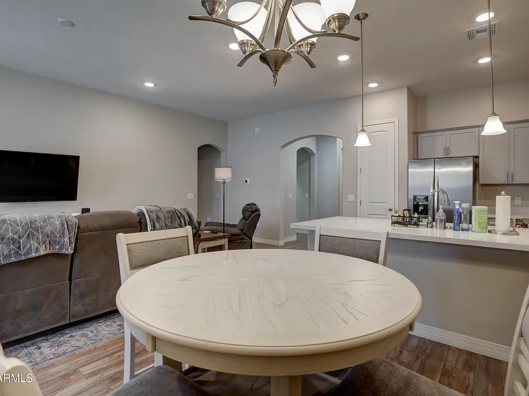 4750 N Yale Ave — Photo 10