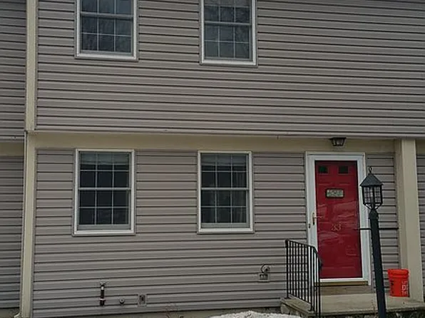 33 Down East Ln, Scarborough, ME 04074