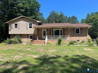 9016 Robin Rd, Disputanta, VA 23842