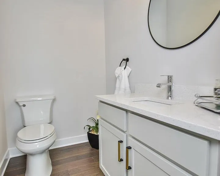 8276 Safarian Way — Photo 24