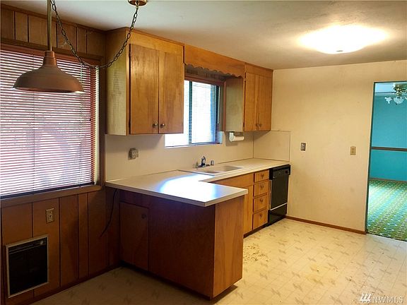 4th image of 7708 46 St Ct W