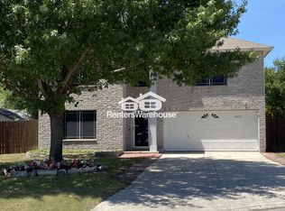 10035 Ink Wells Dr, San Antonio, TX 78250