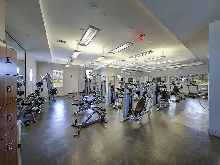 Solle Davie Luxury Apartments — Photo 15